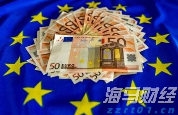 比特币突破12万美元关口 投资者关注监管新政与重磅IPO